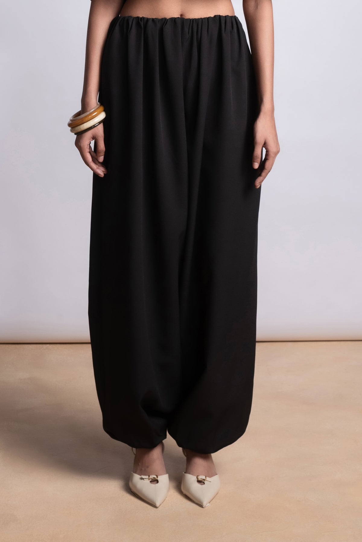 THE MUSE BALLOON PANTS